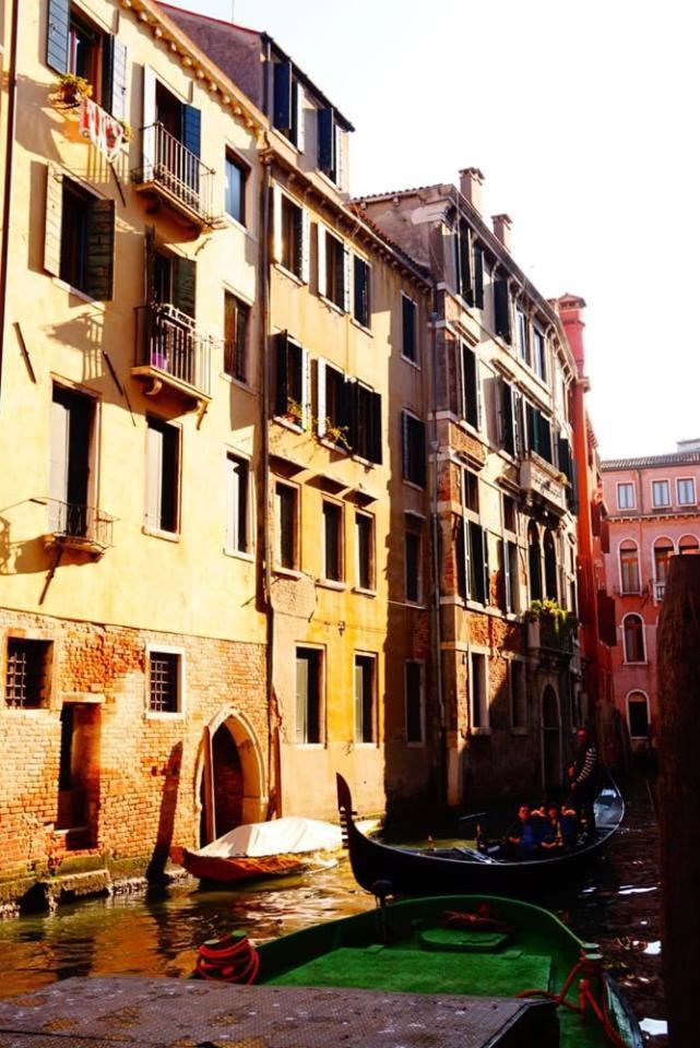 Youth Venice Palace Екстер'єр фото
